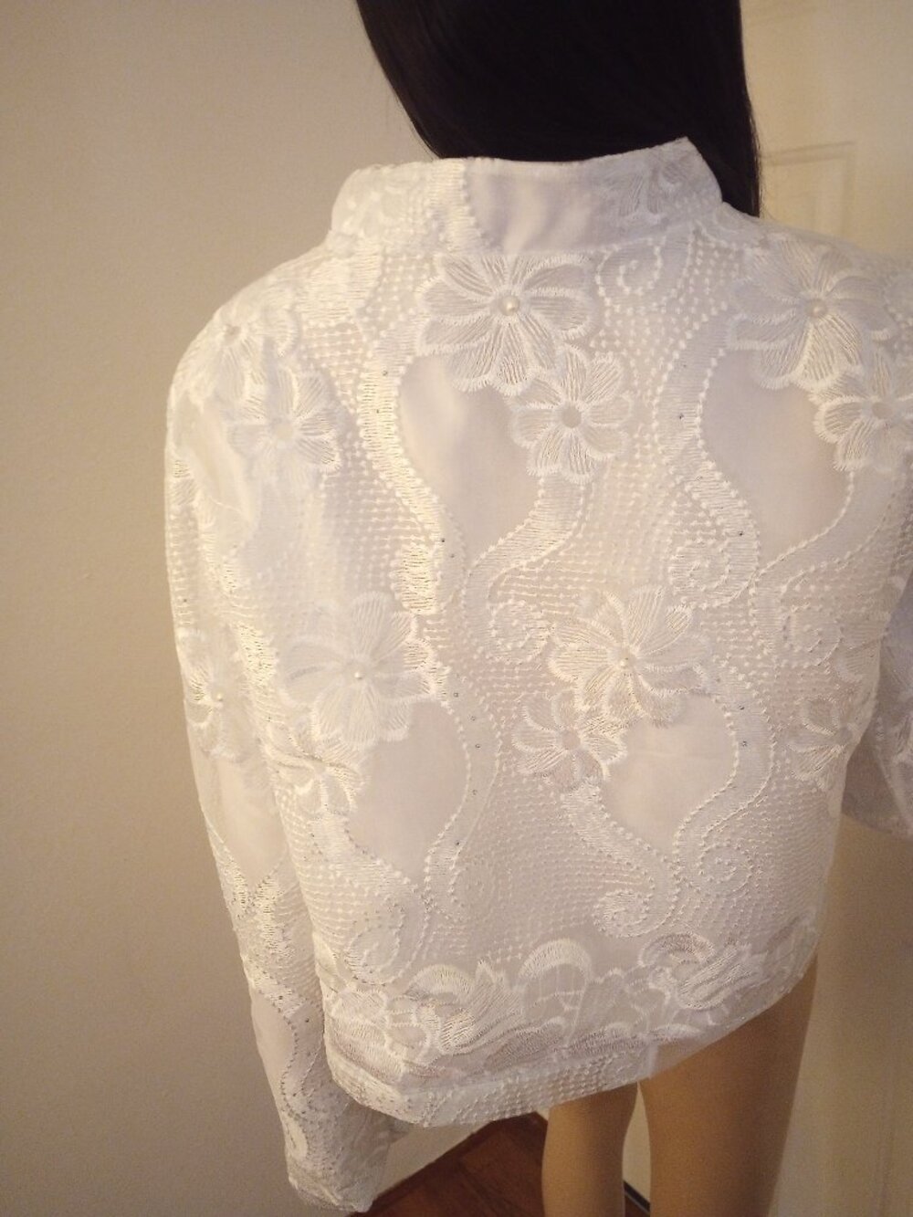 White lace bomber jacket - Picture 3 of 3